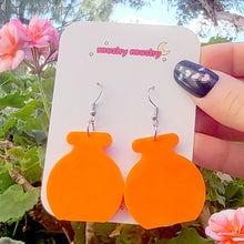 Load image into Gallery viewer, Solid Vase Earrings (4+ colors)