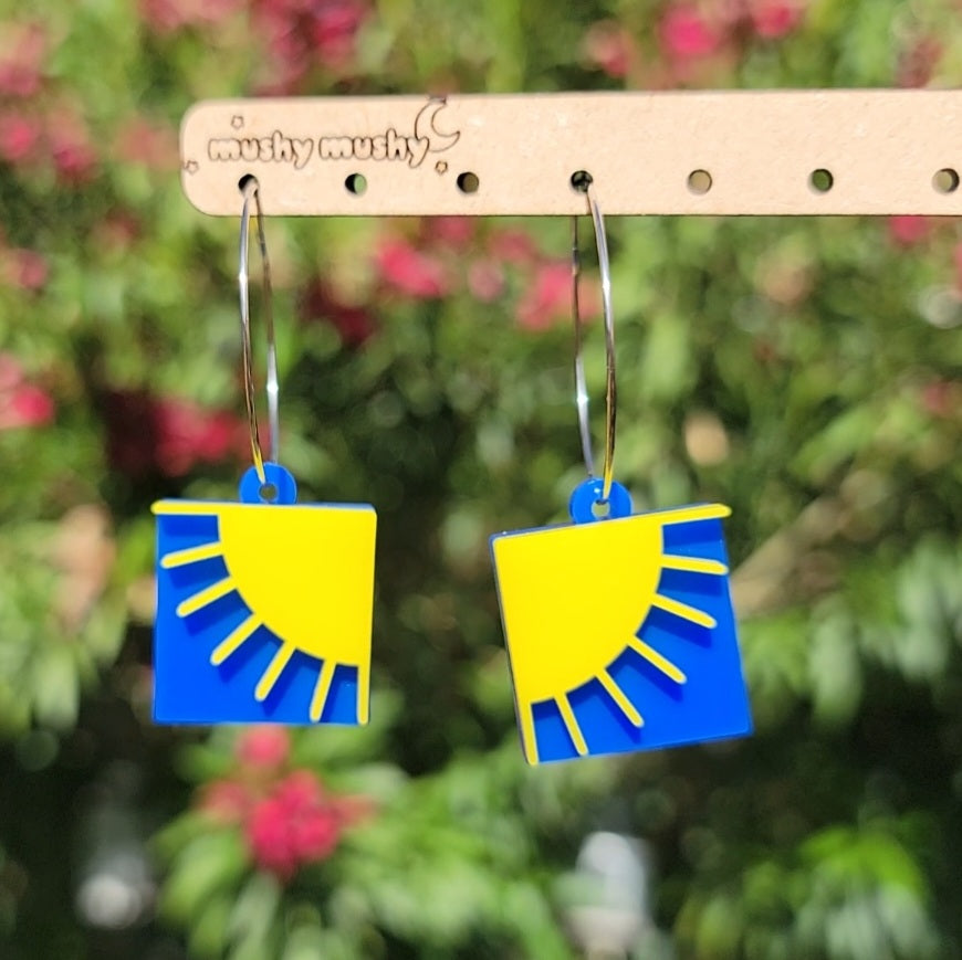 Sunny Day Hoops (2 colors)